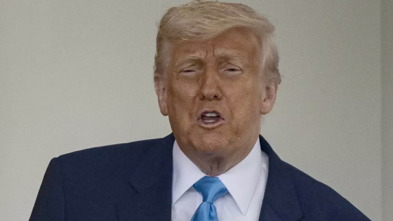 Gazetecinin sorusu Trump'ı küplere bindirdi: Defol git! Katar sorusuna, olay tepki