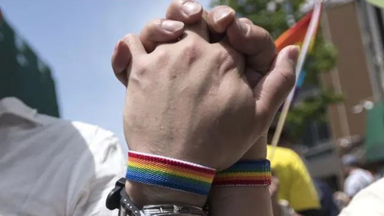 Gazetesi hesap soruyor partisi susuyor! Sapkınlıkla mücadelede Saadet’in bir fikri yok