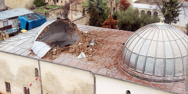 Gazi camide Cuma namazı heyecanı