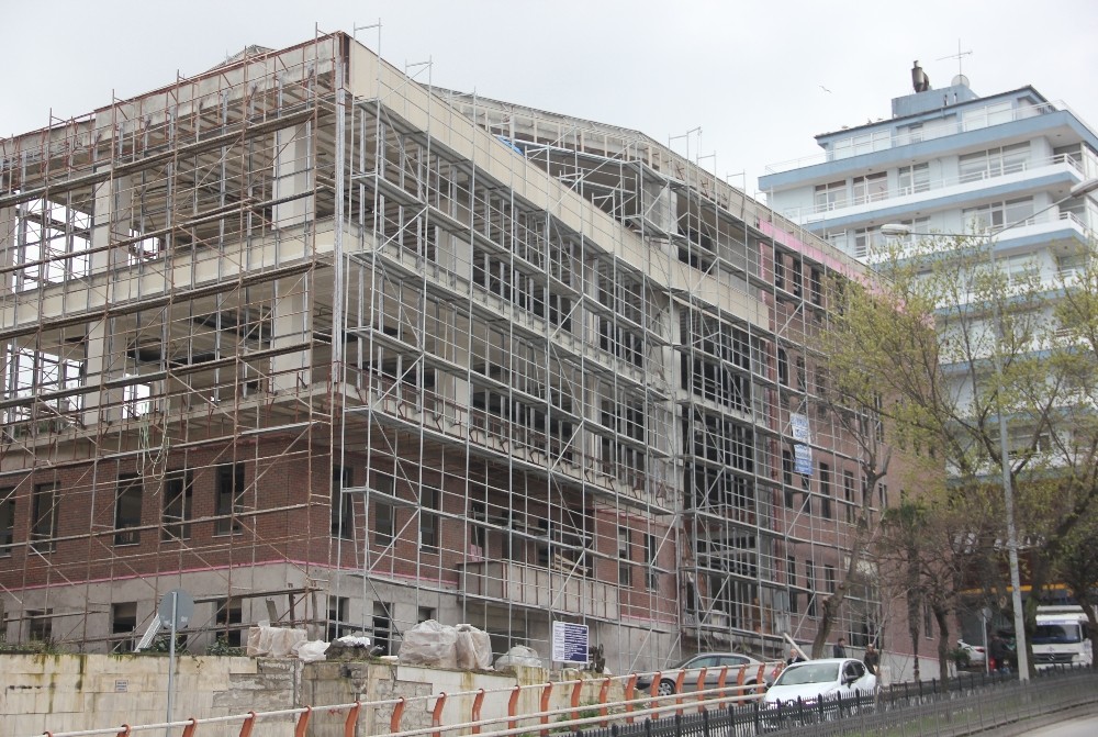 Gazi İl Halk Kütüphanesi ekim ayında hizmet vermeye başlayacak