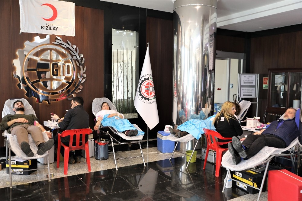 “Gazi” şehir kan bağışında buluştu 