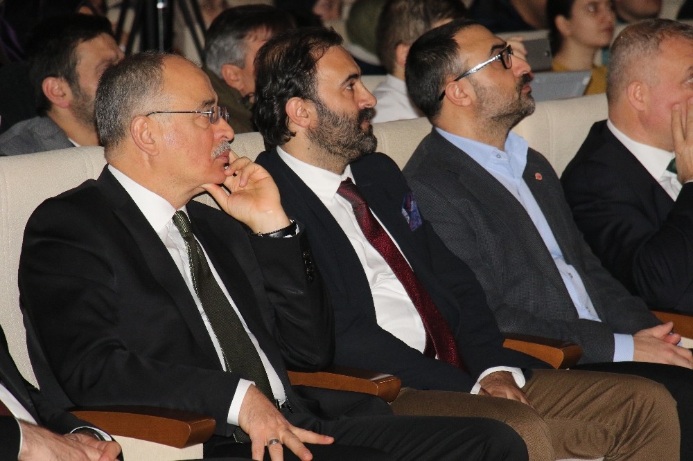 Gazi Üniversitesinde Mehmet Akif Ersoy anıldı 