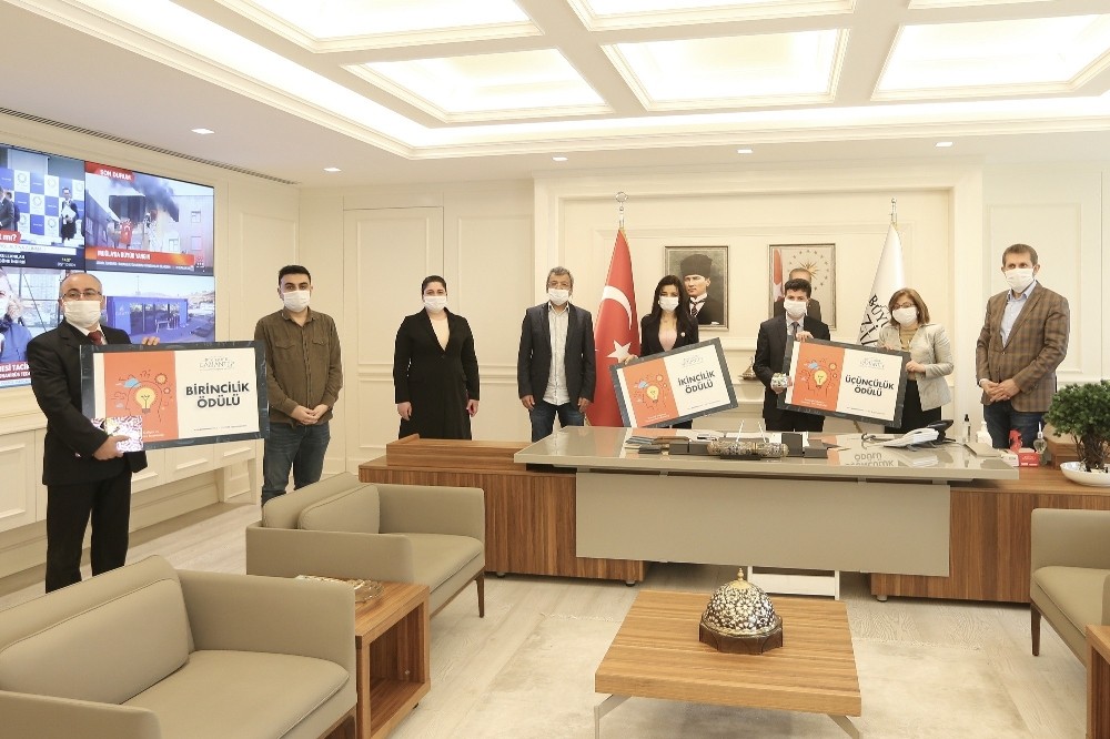 Gaziantep Büyükşehir personellerinin fikirlerini destekliyor 