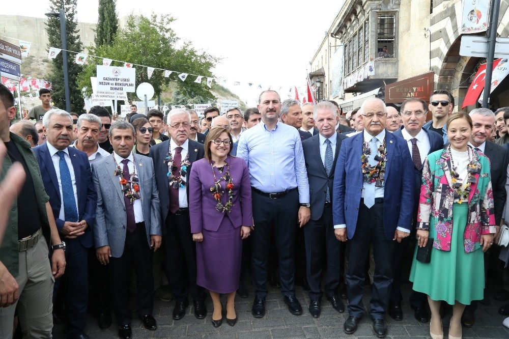 Gaziantep, Gastroantep kortejine akın etti 