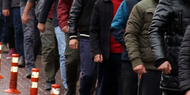 Gaziantep merkezli 5 ilde otomobil hırsızlarına operasyon: 4 gözaltı