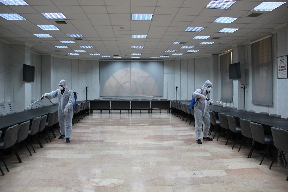Gaziantep Ticaret Borsası dezenfekte edildi 
