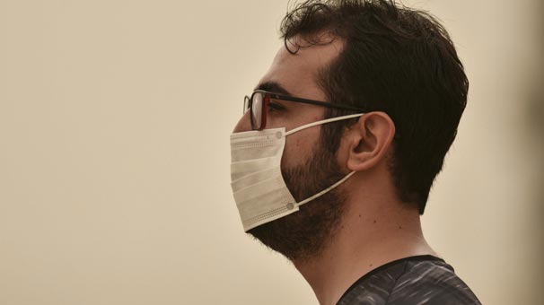 Gaziantep ve Şanlıurfa'da toz bulutu yaşamı olumsuz etkiliyor