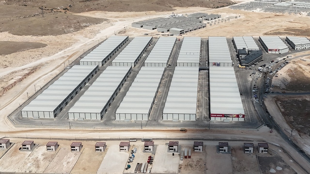 Gaziantep'in yeni ticaret üssü BÜSEM hizmete girdi