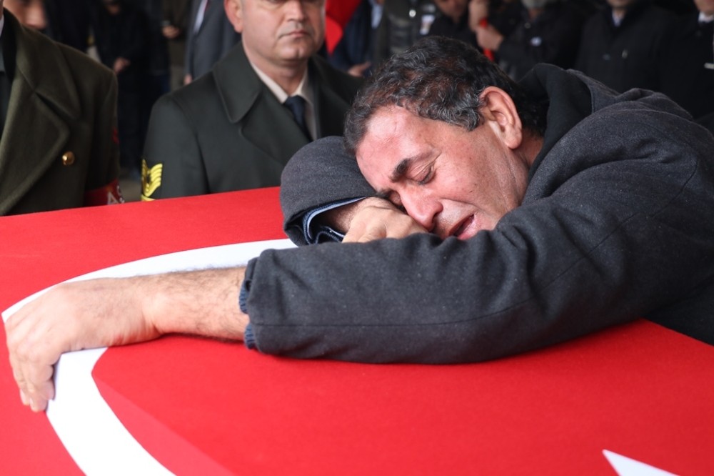 Gaziantepli şehit gözyaşlarıyla defnedildi 