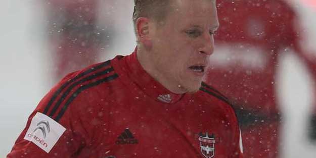 Süper Lig'in yıldız futbolcusu intihar etti!