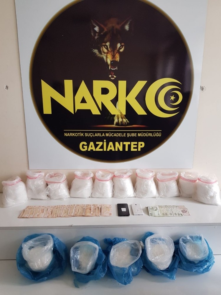 Gaziantep’te 14 kilo metamfetamin ele geçirildi 