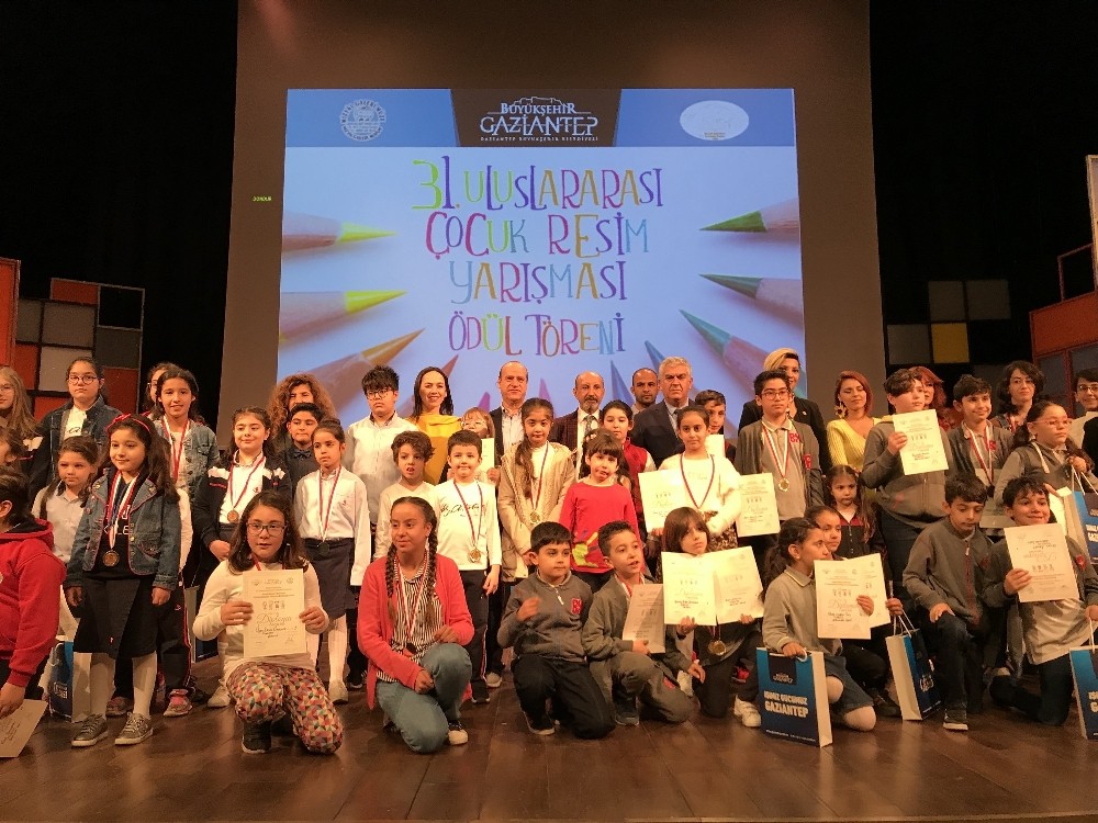 Gaziantep’te 32’nci Uluslararası çocuk resimleri yarışması” 