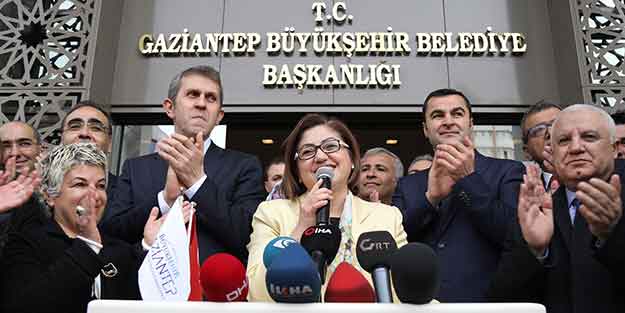 Gaziantep'te Başkan Fatma Şahin'e coşkulu karşılama