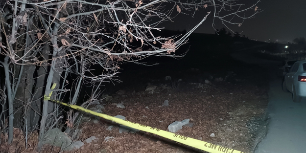 Boş arazide erkek cesedi bulundu