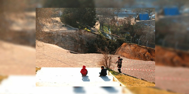 Gaziantep’te depremin etkisi ile 3 dev çukur oluştu