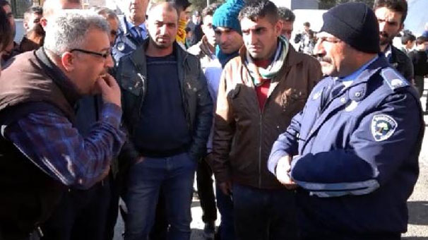 Gaziantep'te direndiği zabıtalara takma dişiyle tepki gösterdi