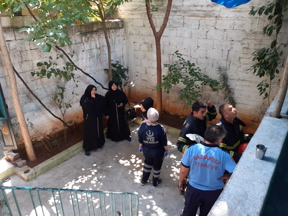 Gaziantep’te evde çökme: 6 yaralı 