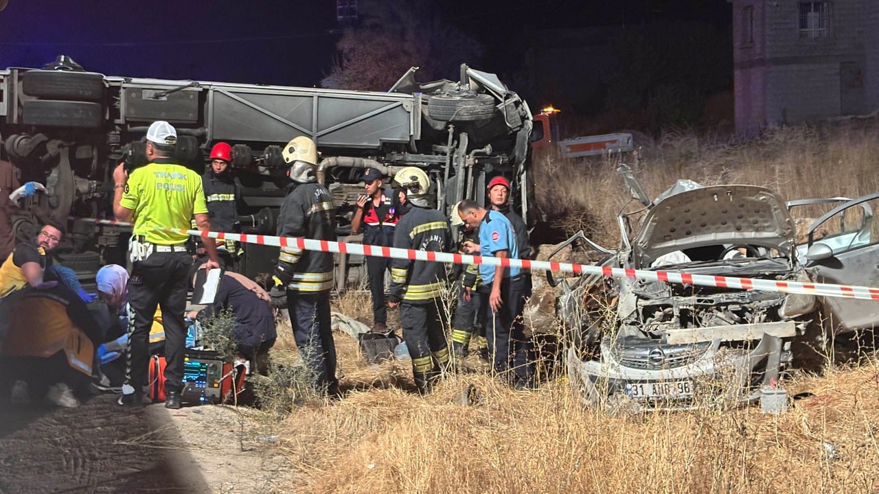 Gaziantep'te feci kaza: 7 ölü, 13 yaralı