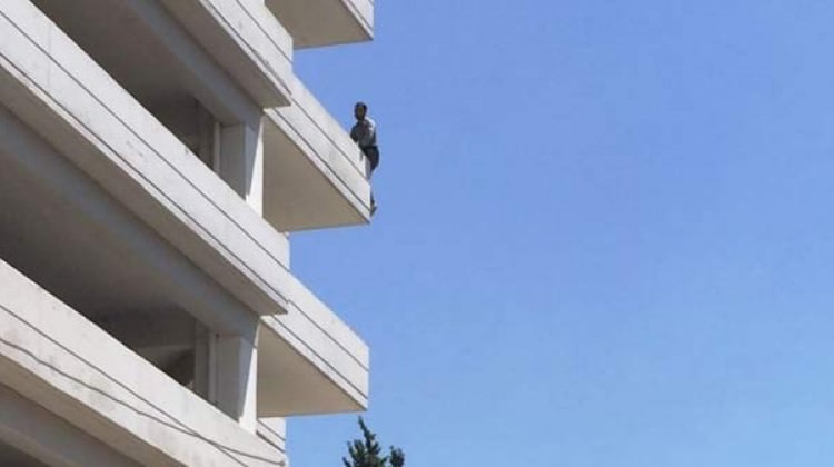 Gaziantep'te intihardan vazgeçti, diz çöküp özür diledi