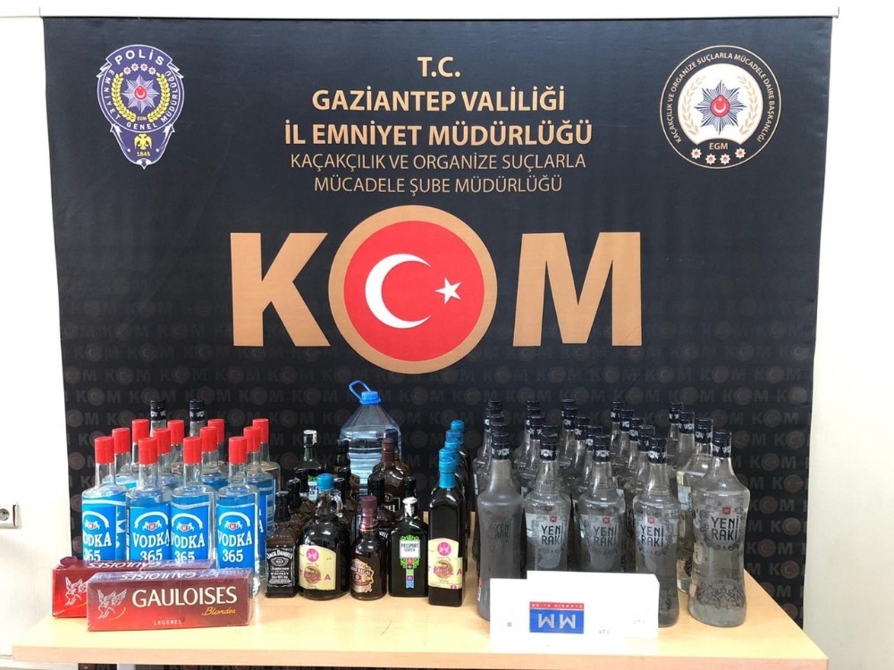 Gaziantep’te kaçak cep telefonu, sigara ve sahte alkol operasyonu 