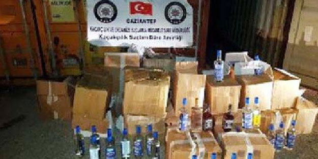Gaziantep'te kaçak içki ve sigara operasyonu: 3 gözaltı
