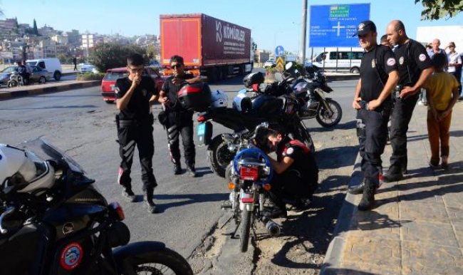 Gaziantep’te motosikleti terk edip gitti içinden esrar çıktı