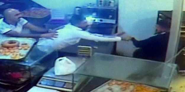 Gaziantep'te pastanede dehşet! Ortalık kan gölüne göndü