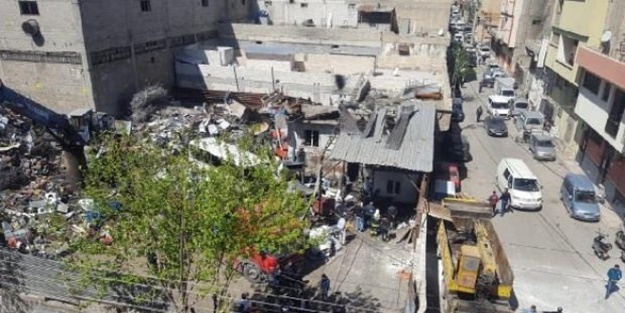 Gaziantep'te patlama: Ölü ve yararlılar var