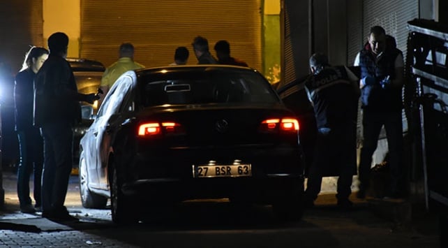 Gaziantep'te polisin durdurmak istediği araçtan ateş açtılar: 1 yaralı