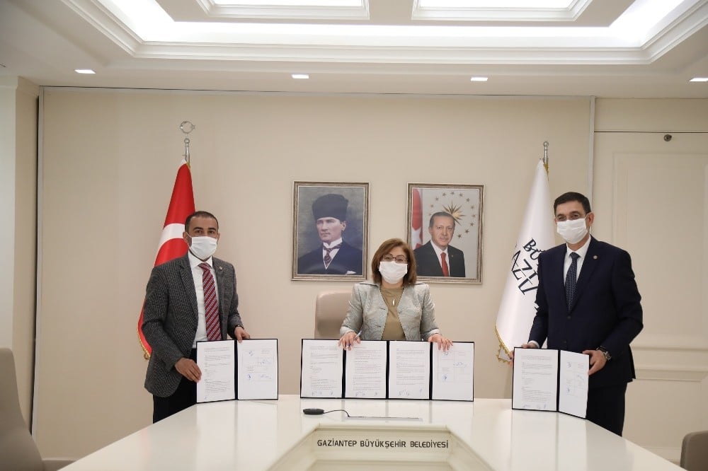 Gaziantep’te sanayi çalışanlarına pandemi önlemi 
