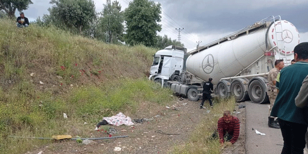 Gaziantep’te tır ve minibüs çarpıştı: 8 ölü 10 yaralı