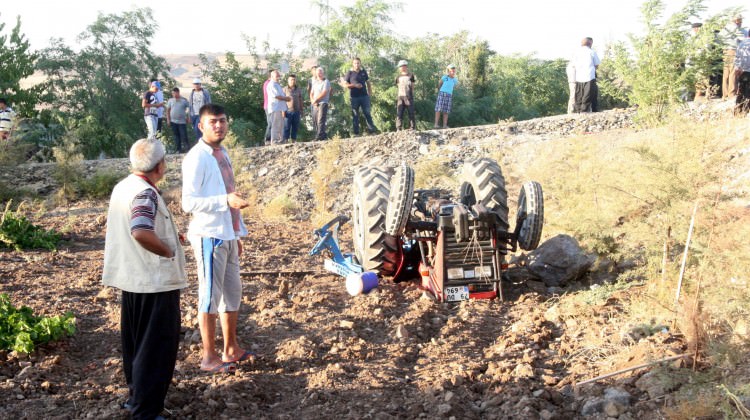 Gaziantep’te traktör çocuklara çarptı: 2 ölü, 1 yaralı