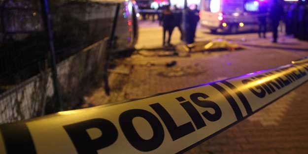 Gaziantep'te traktör devrildi! Ölü ve yaralılar var