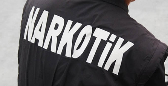 Gaziantep'te uyuşturucu tacirlerine eş zamanlı baskın: 5 kişi gözaltına alındı