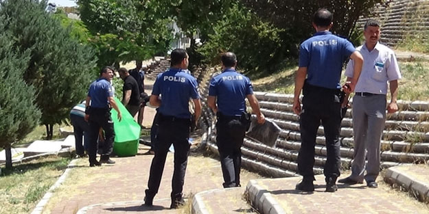 Gaziantep'te yabancı uyruklu genç parkta ölü bulundu