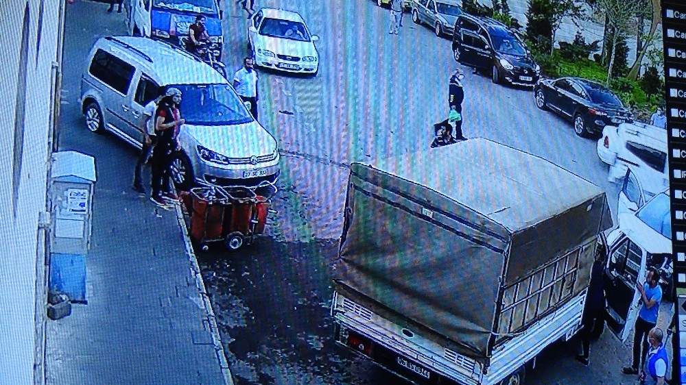 Gaziantep’teki zincirleme kaza güvenlik kamerasına yansıdı 