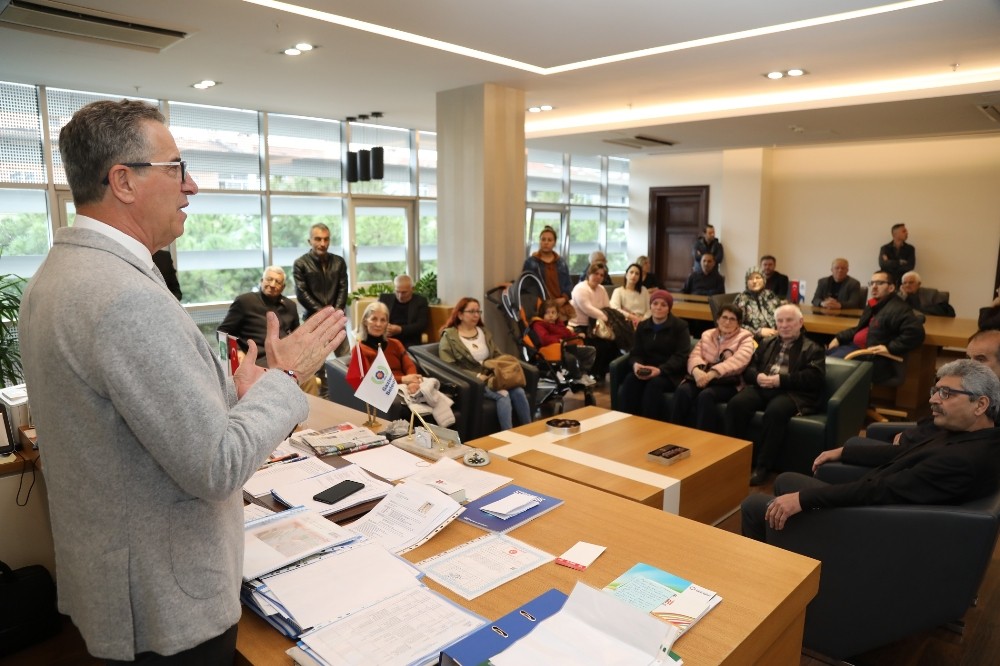Gaziemir’de Halk Günü uygulaması 