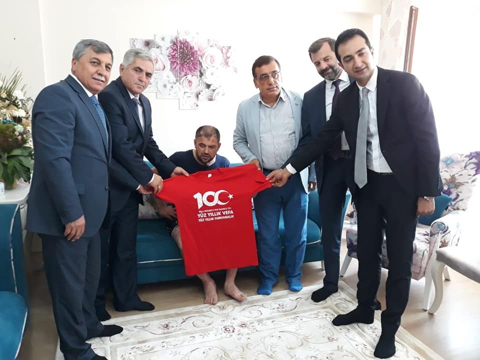 ’’Gazilerimiz bizim onurumuzdur’’ 