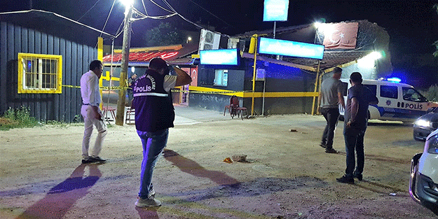 Gazinodan çıkanlara rastgele ateş etti