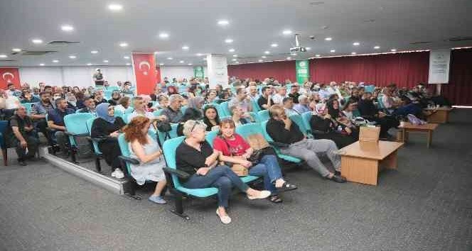 Gaziosmanpaşa'da kentsel dönüşüm projesindeki daireler sahiplerini buldu