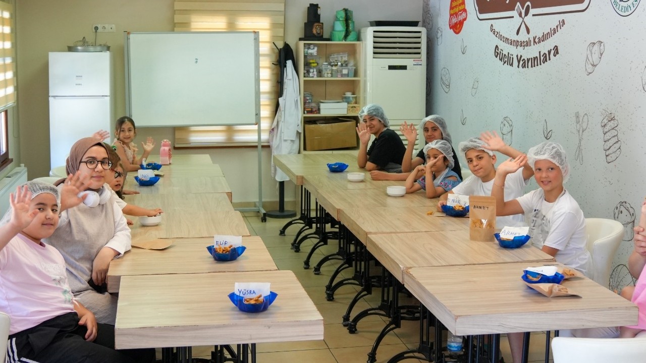 Gaziosmanpaşa’da Minik Ellerden Büyük Lezzetler