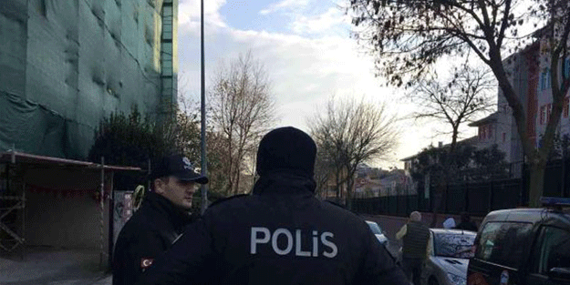 Gaziosmanpaşa'da okul çevresinde polis denetimi