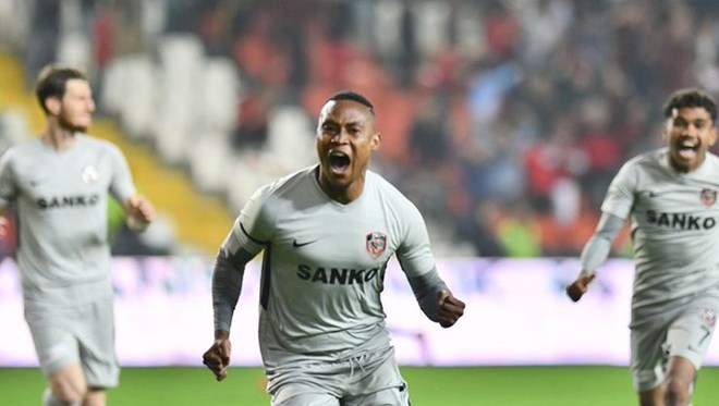 Gazişehir Gaziantep, Adanaspor'u 4-1'le yendi