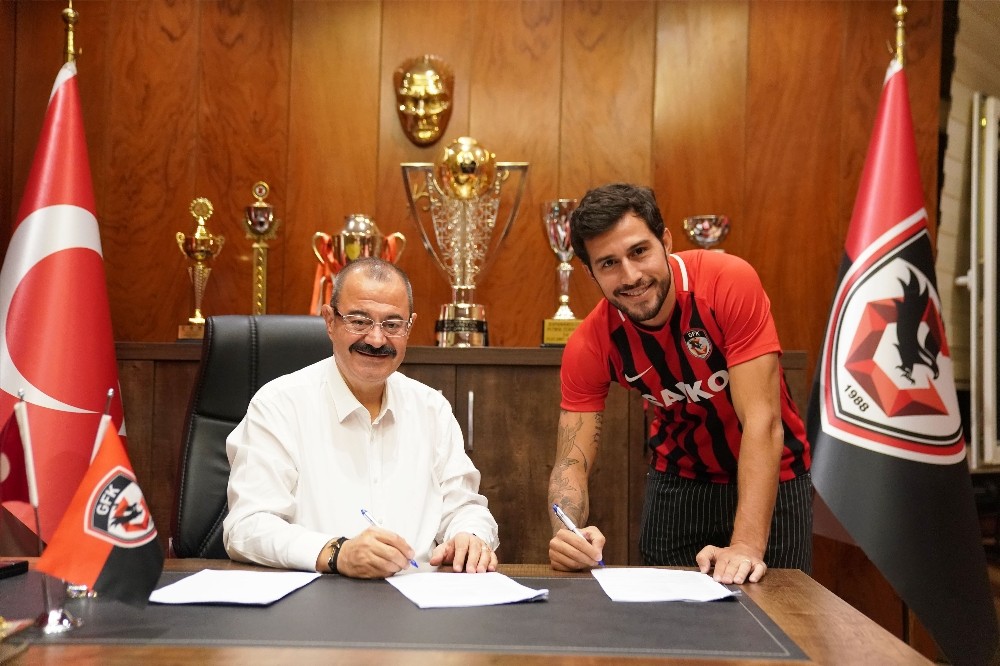 Gazişehir Gaziantep Jefferson’la sözleşme uzattı 