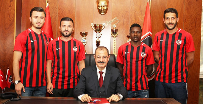 Gazişehir Gaziantep transferlerde hız kesmiyor