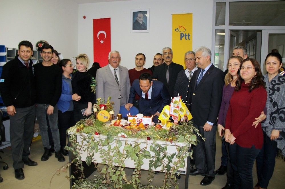 Gaziye PTT’de sürpriz doğum günü 