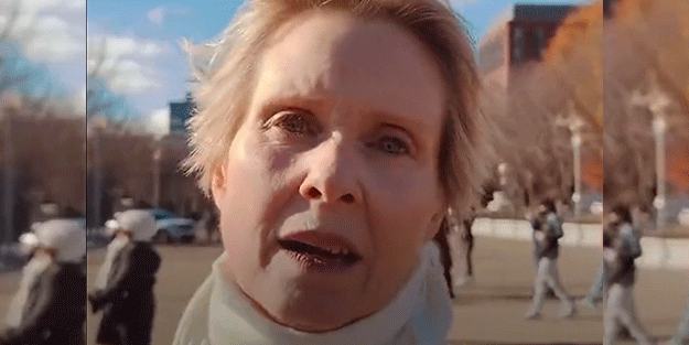 Gazze için bakın ne yaptı! Koca koca proflar şu Hollywoodçu kadar olamadı