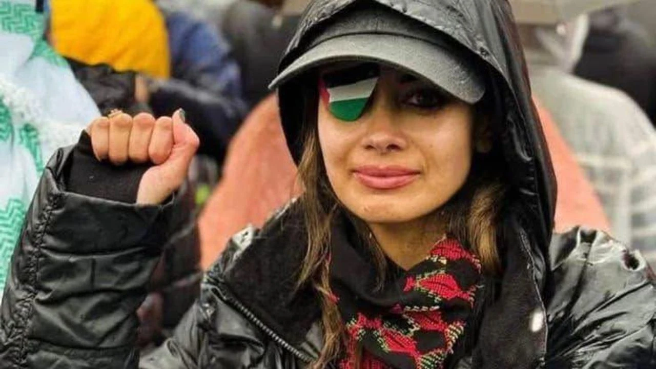 Gazze için gözünü kaybetti, Filistin bayraklı göz bandıyla geri döndü!