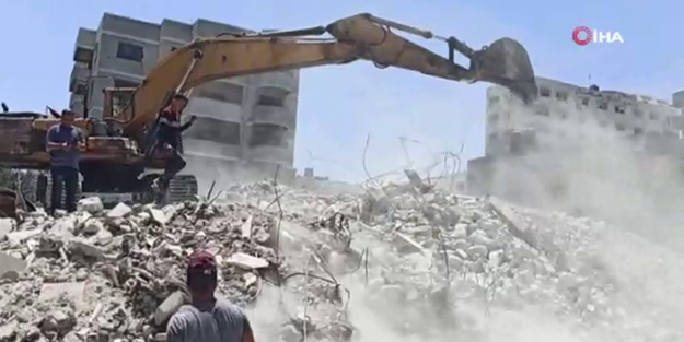 Gazze, İsrail saldırılarının izlerini silmeye çalışıyor