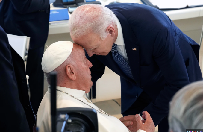 Gazze katliamına ortak olan Biden Dünya barışı için papa ile görüşecekmiş!